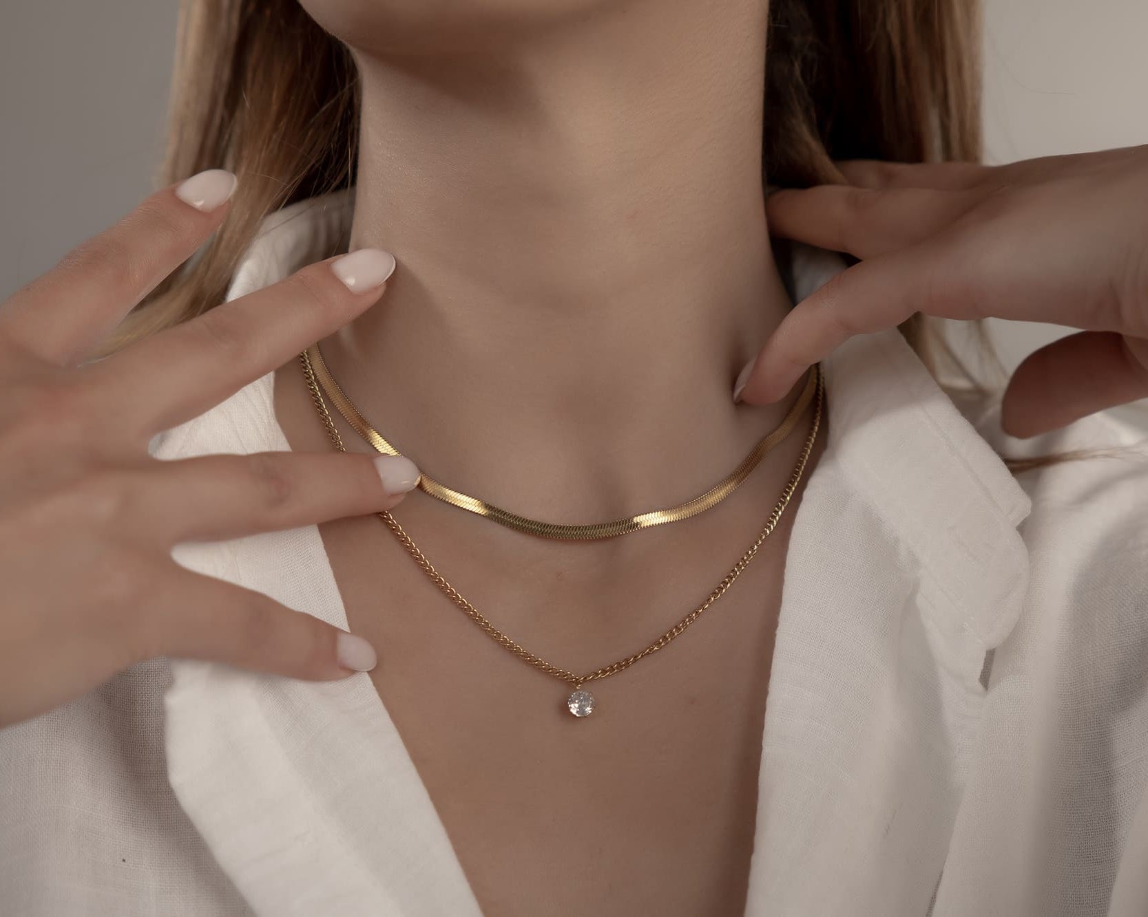 2-in-1 Halskette in Gold mit Zirkonia Anhänger, wasserfest