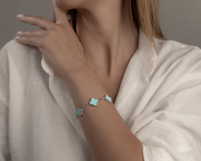 Frischer Frühlingsschmuck: Mintgrünes Armband aus Edelstahl