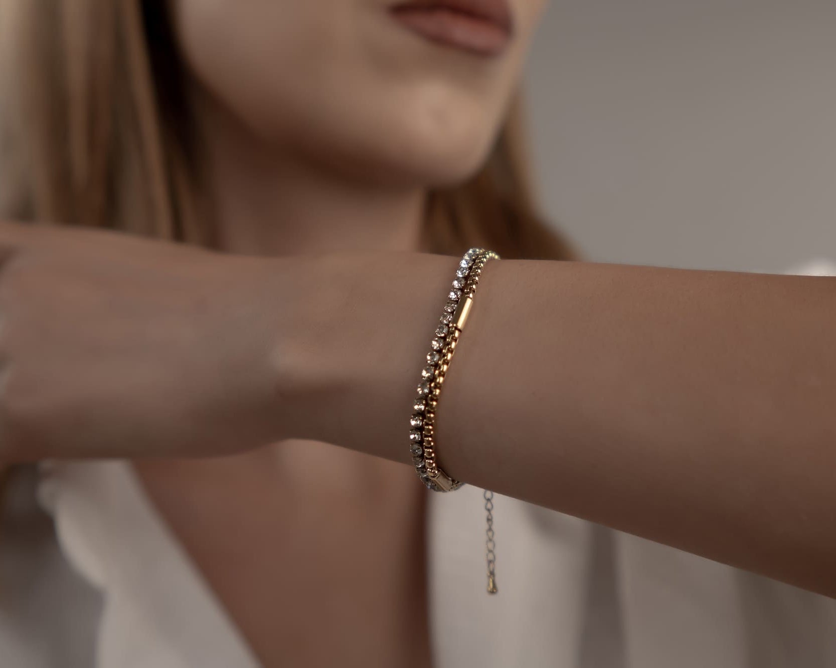 Luxuriöses Schmuckgeschenk für Frauen: Doppelreihiges Goldarmband