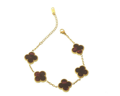 Goldenes Armband mit dunkelroten Kleeblättern, Modell Amour