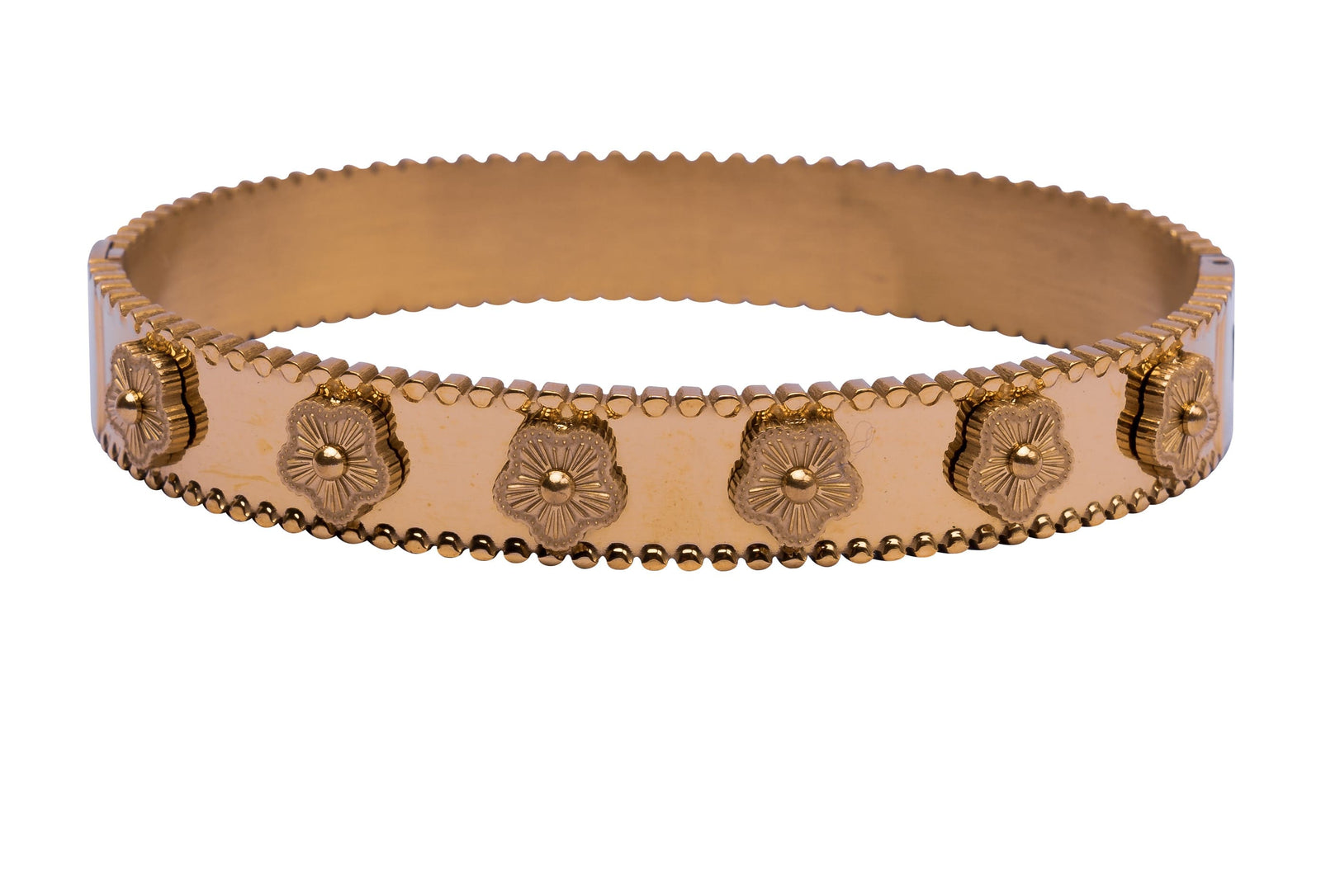 Goldener Armreifen mit Kleeblattmotiv – Edler Armschmuck