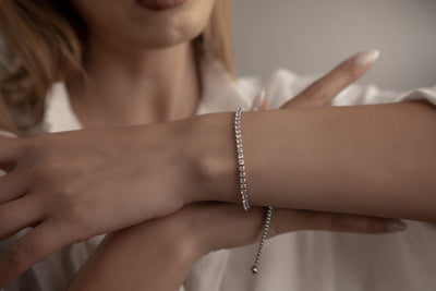 Zirkonia Tennis-Armband mit Schiebemechanismus in Silber