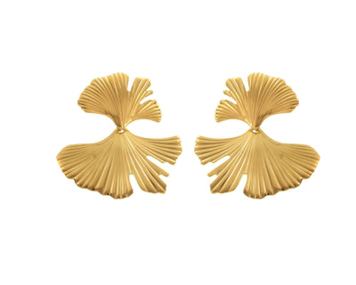 Goldene Ginkgo-Ohrringe Modell Flora, Blatt-Design von KREASY Schweiz