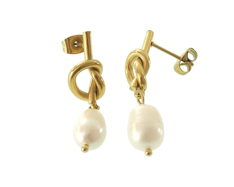 Goldene Knoten-Ohrringe mit hängender Barock-Perle, Modell Harmony